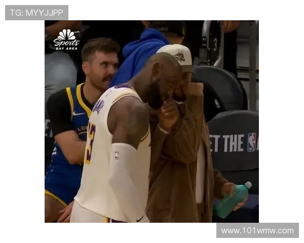 湖人胜国王东詹发威三将齐发力